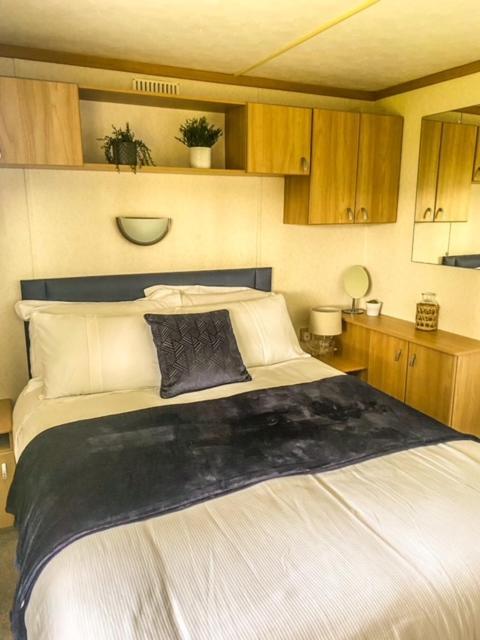 The Hygge Retreat At 7 Lakes Country Park, Lincolnshire Villa Crowle  Esterno foto