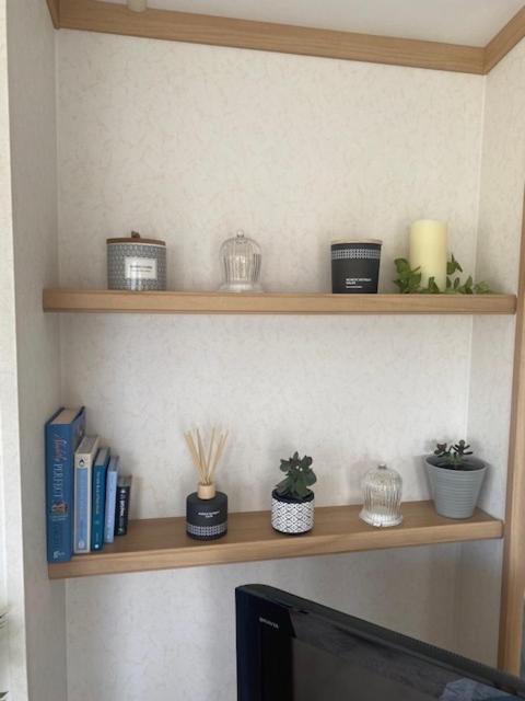 The Hygge Retreat At 7 Lakes Country Park, Lincolnshire Villa Crowle  Esterno foto